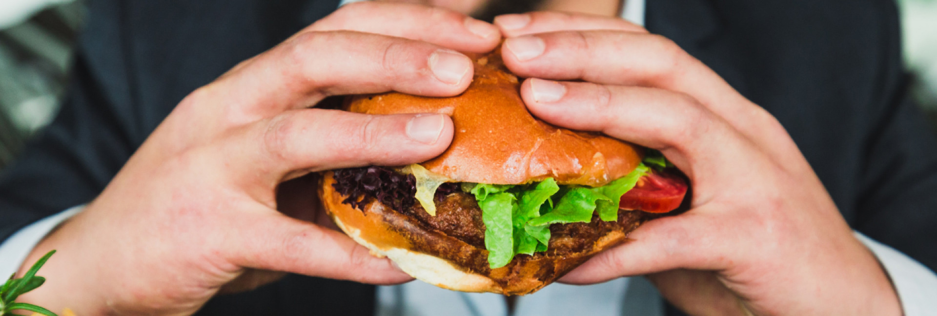 Dégustation imminente d'un de nos burgers